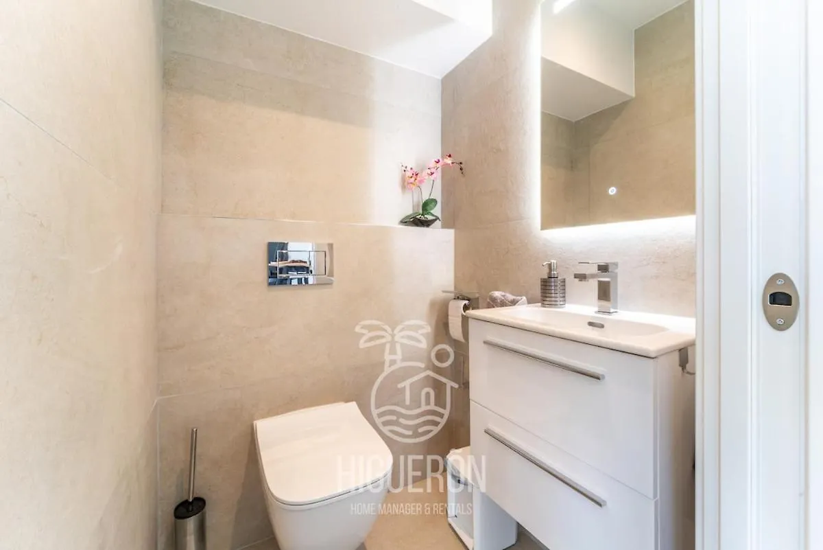 בנאלמדנה Higueronrentals Centinela 0*,  ספרד