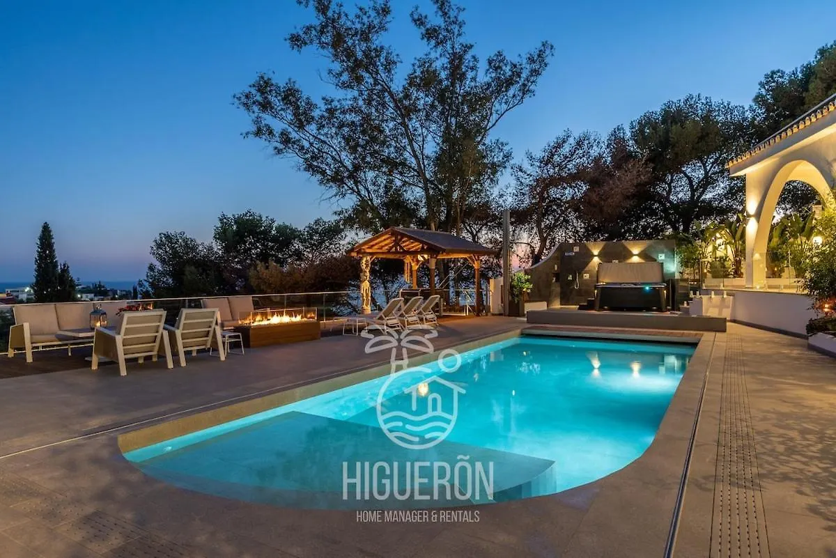 בנאלמדנה Higueronrentals Centinela 0*,